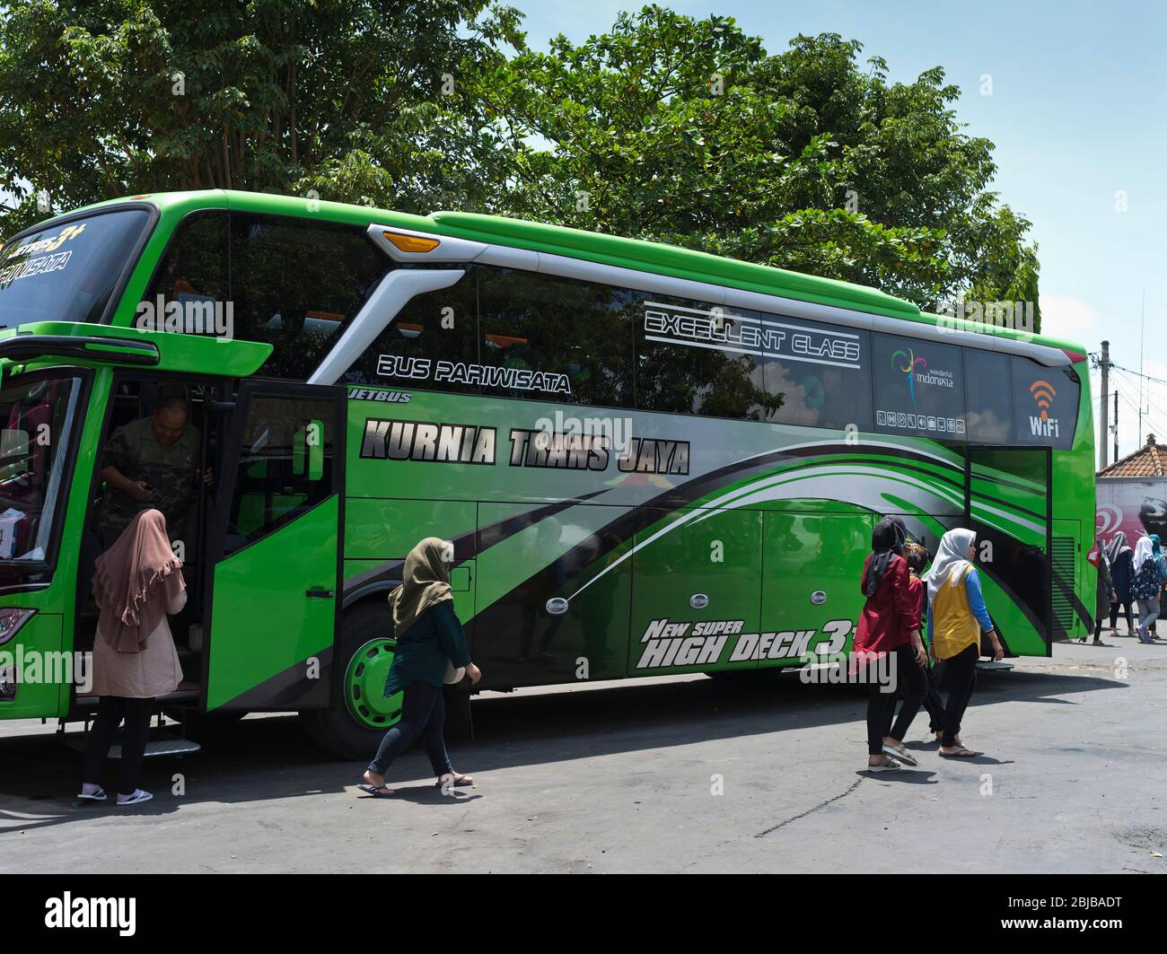 Detail Foto Bus Indonesia Nomer 8