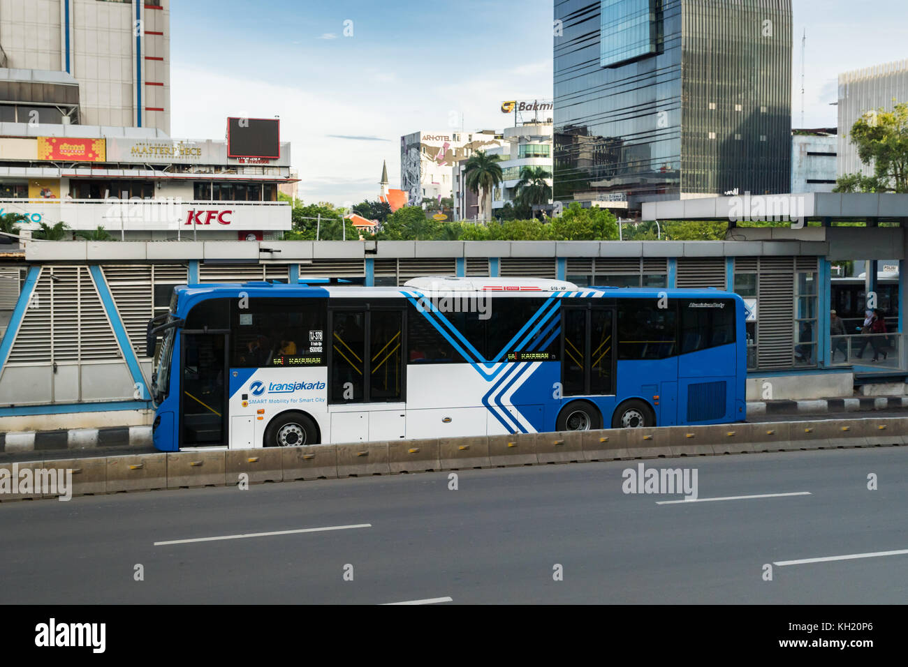 Detail Foto Bus Indonesia Nomer 34