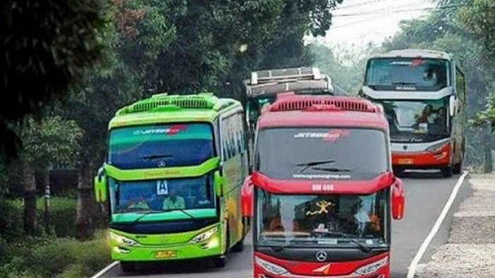 Foto Bus Jawa - KibrisPDR