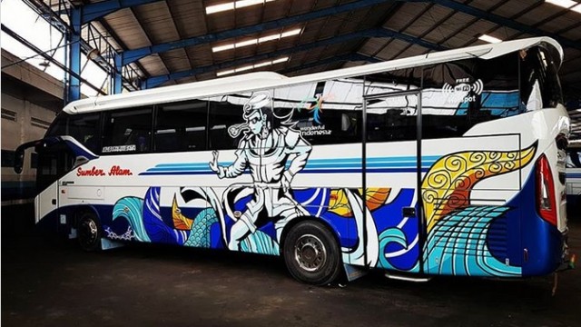 Detail Foto Bus Keren Nomer 33