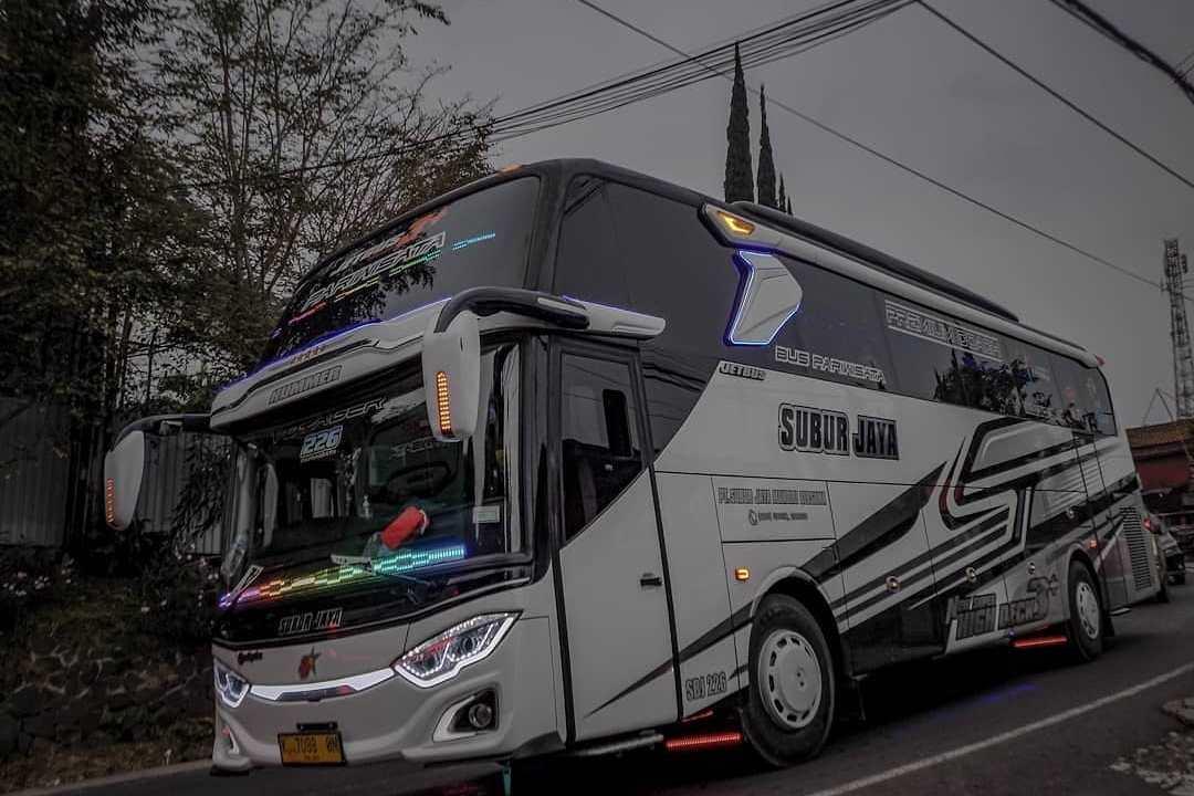 Detail Foto Bus Pariwisata Subur Jaya Nomer 21