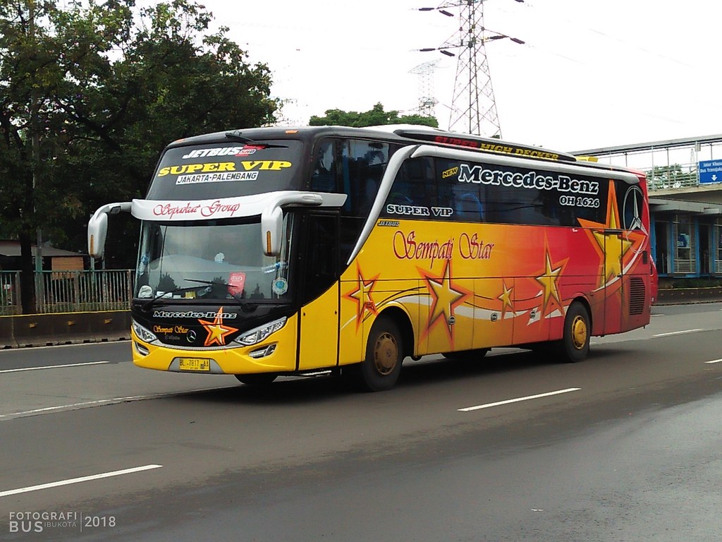 Detail Foto Bus Sempati Star Nomer 24