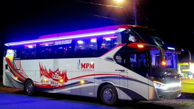 Detail Foto Bus Sumatra Nomer 15