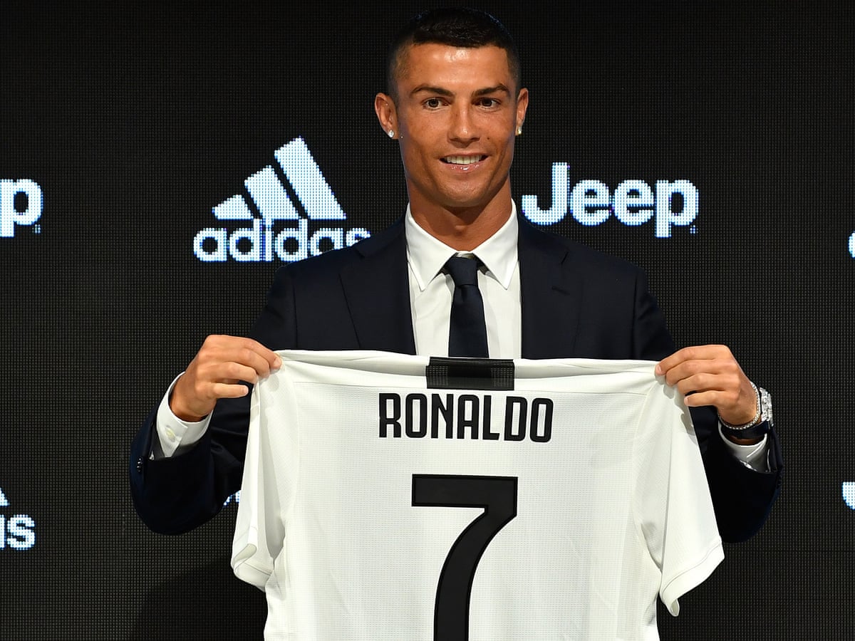 Detail Foto C Ronaldo Juventus Nomer 10