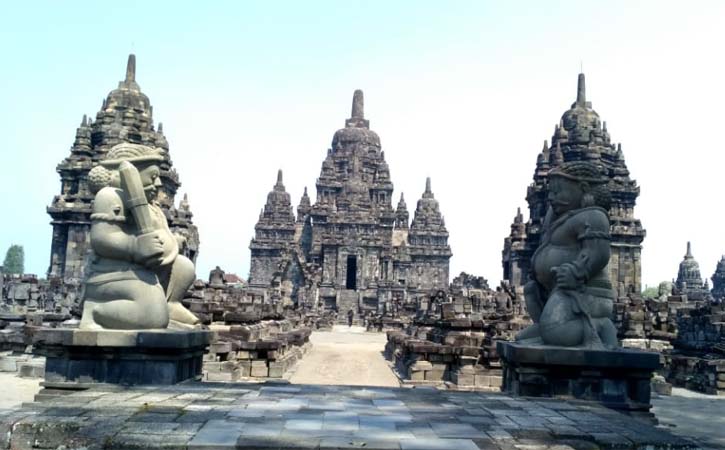 Detail Foto Candi Prambanan Nomer 12