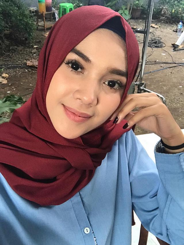 Detail Foto Cantik Hijab Nomer 21