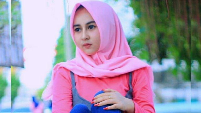 Detail Foto Cantik Perempuan Nomer 19