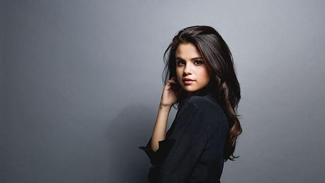 Detail Foto Cantik Selena Gomez Nomer 2