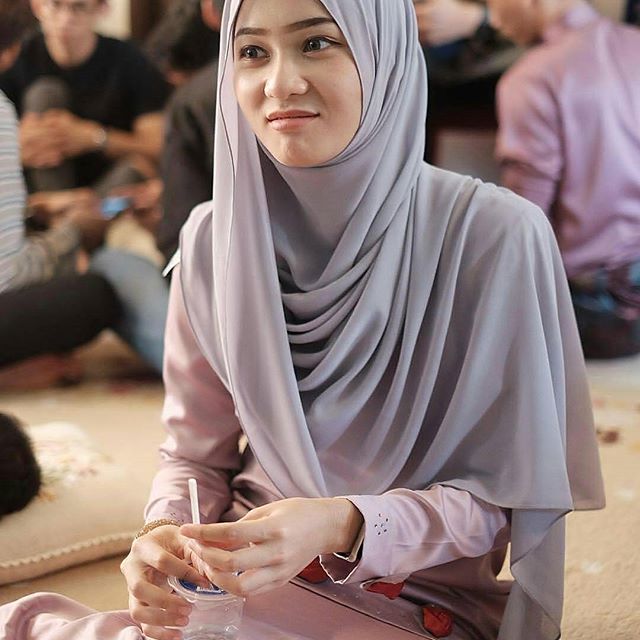 Detail Foto Cantik Wanita Berhijab Nomer 20