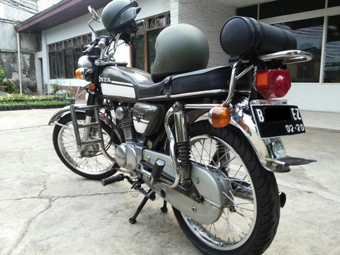 Detail Foto Cb 100 Original Nomer 47