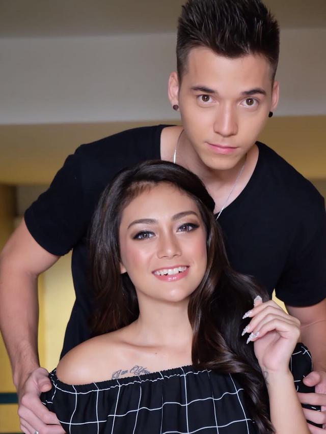 Detail Foto Celine Evangelista Dan Stefan William Nomer 44