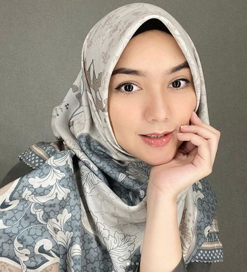 Detail Foto Cewe Berhijab Cantik Nomer 41