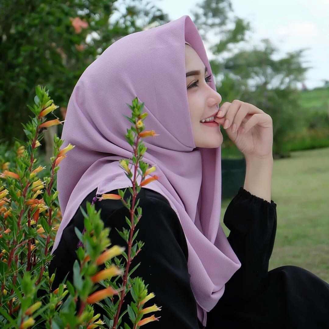 Foto Cewe Muslimah - KibrisPDR