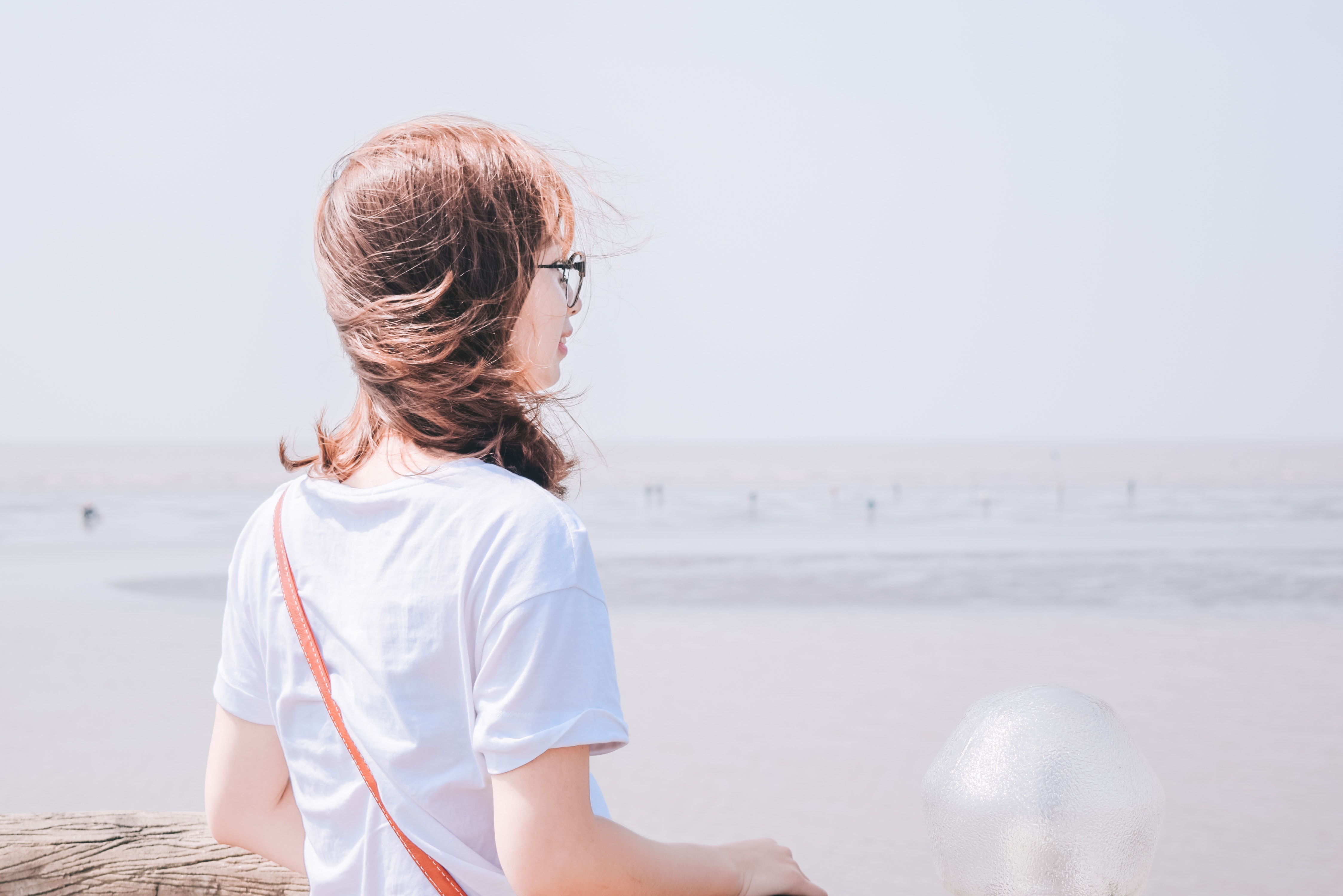 Detail Foto Cewek Dari Belakang Di Pantai Nomer 15