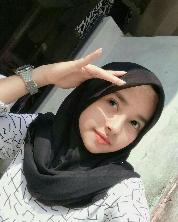 Foto Cewek Hijab - KibrisPDR