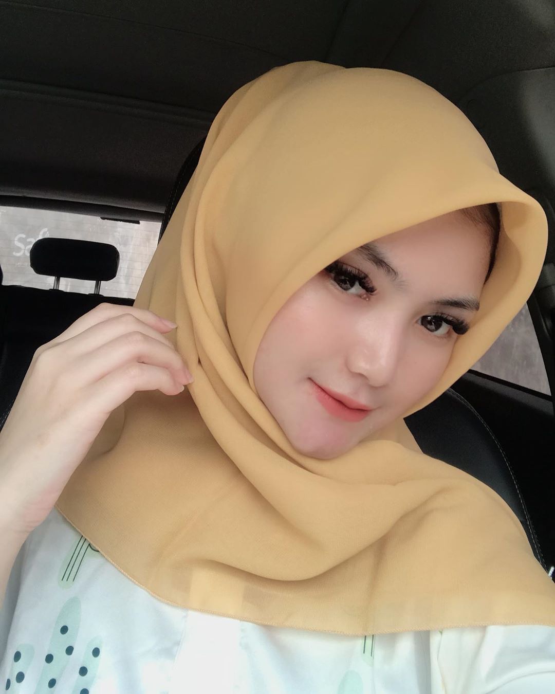 Detail Foto Cewek2 Cantik Berjilbab Hot Nomer 7