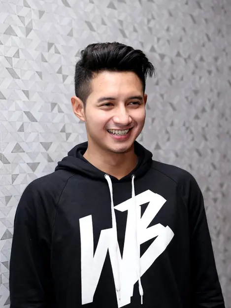 Detail Foto Chand Kelvin Nomer 13