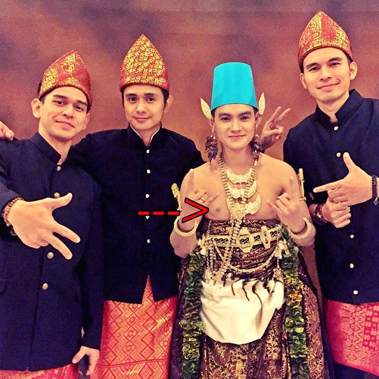 Detail Foto Chand Kelvin Dan Adiknya Nomer 11