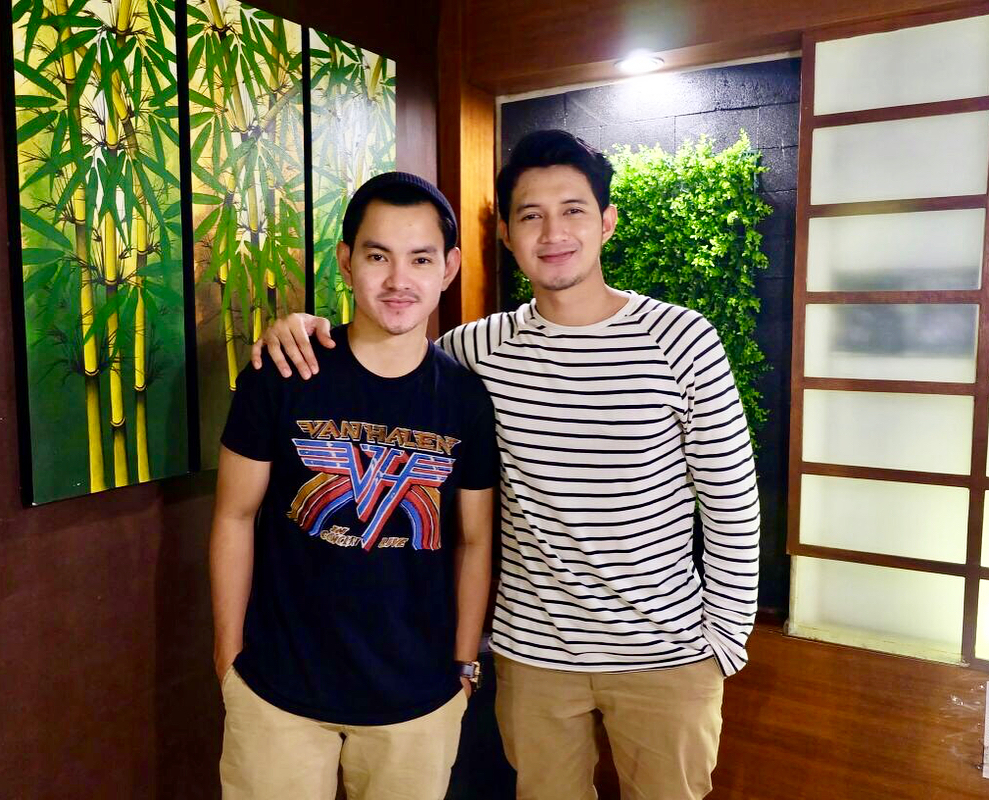 Detail Foto Chand Kelvin Dan Adiknya Nomer 49