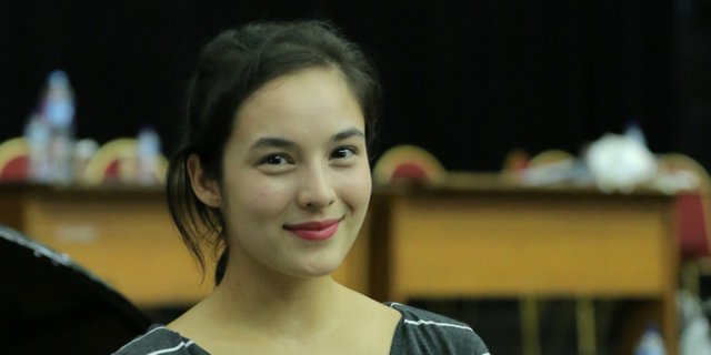 Detail Foto Chelsea Islan Nomer 25