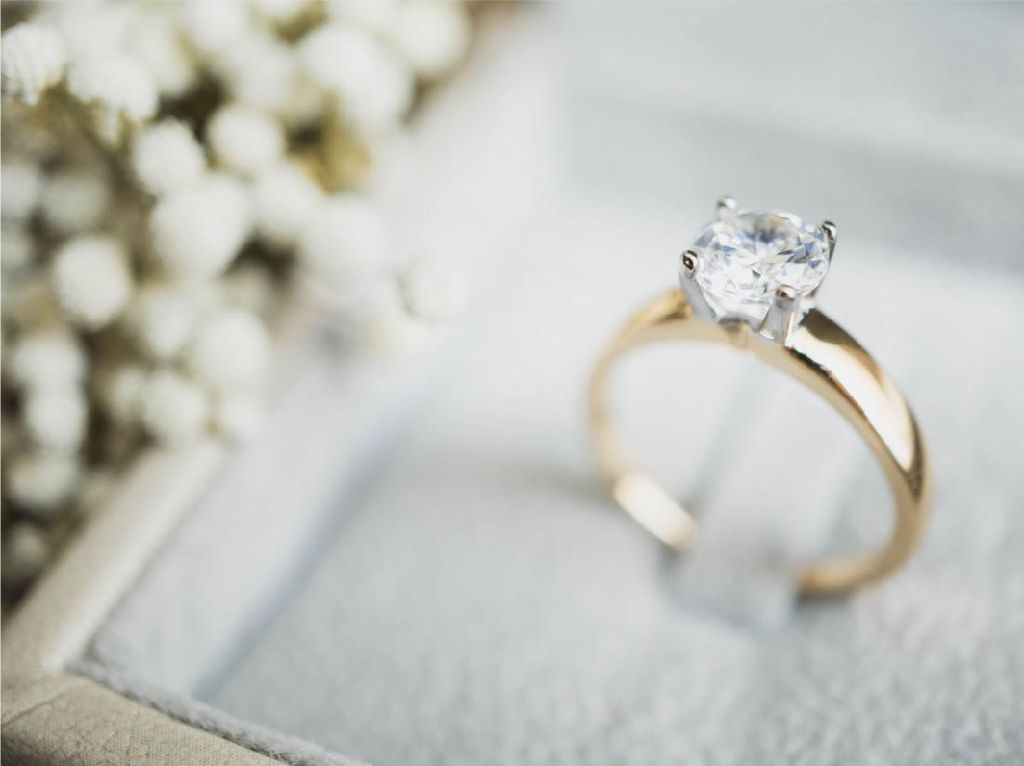 Detail Foto Cincin Berlian Nomer 6