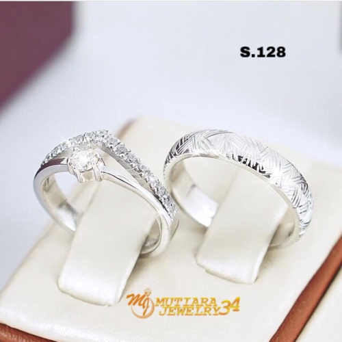 Detail Foto Cincin Pernikahan Nomer 25