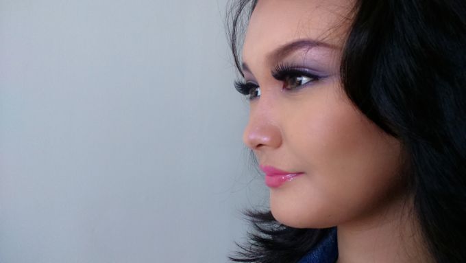 Detail Foto Close Up Artis Nomer 21