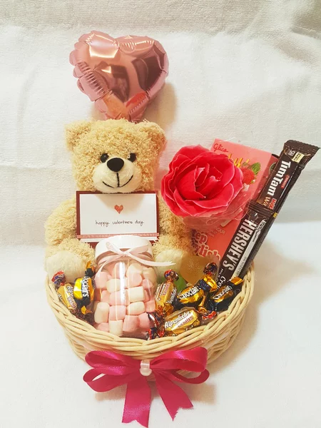 Detail Foto Coklat Dan Boneka Nomer 20