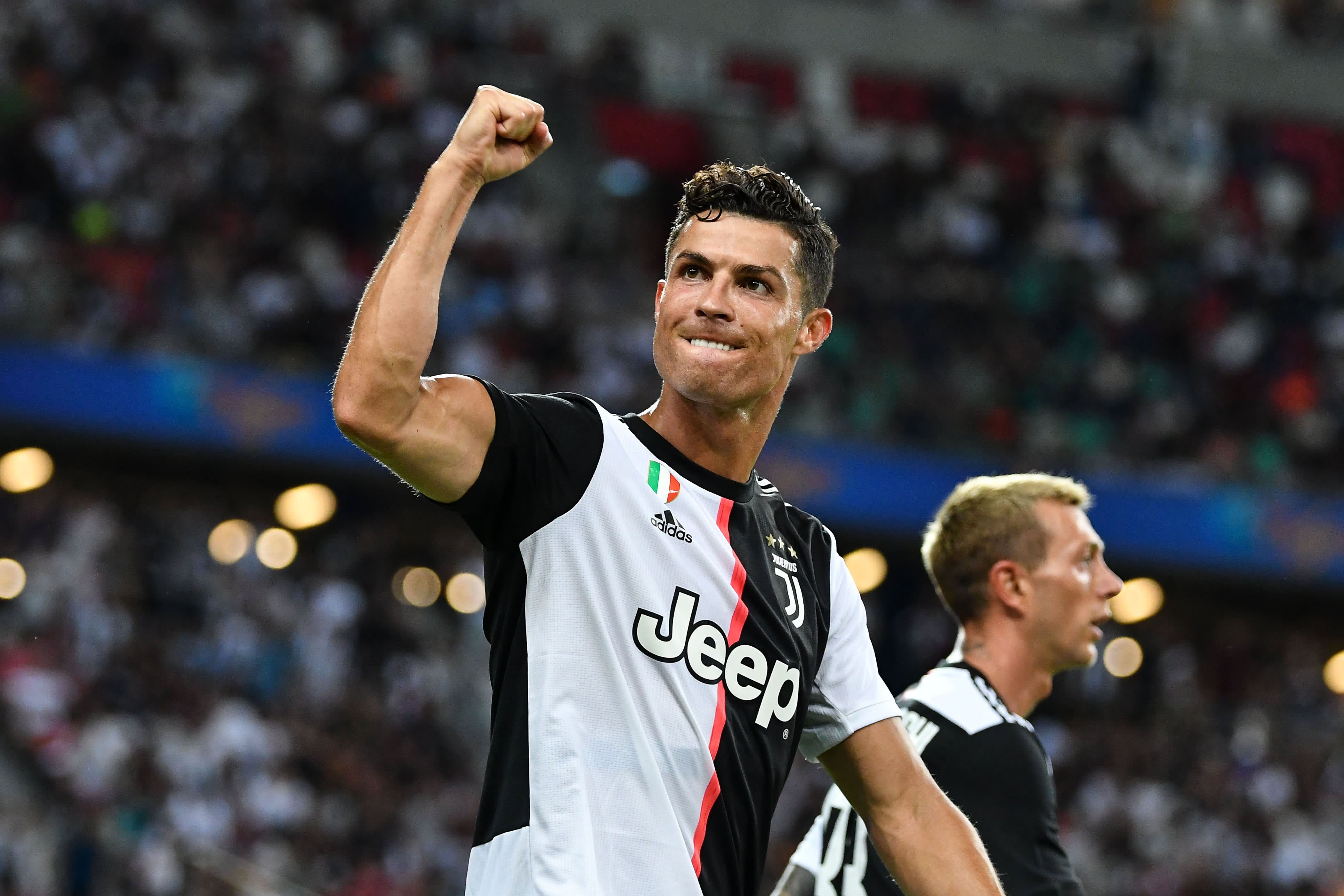 Detail Foto Cristiano Ronaldo Juventus Nomer 18