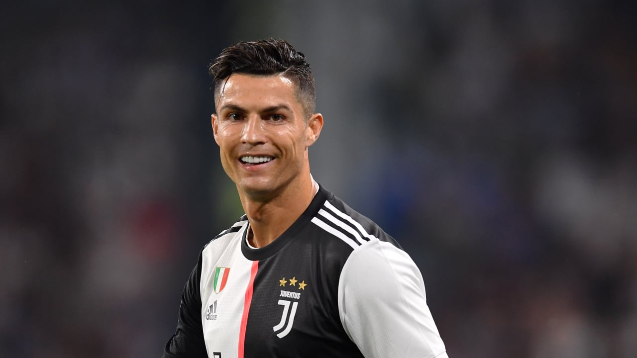 Detail Foto Cristiano Ronaldo Juventus Nomer 8