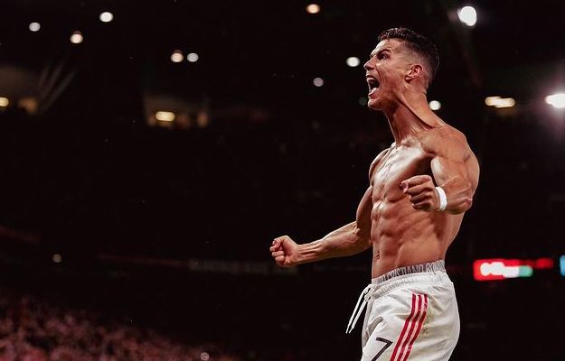 Detail Foto Cristiano Ronaldo Keren Nomer 20