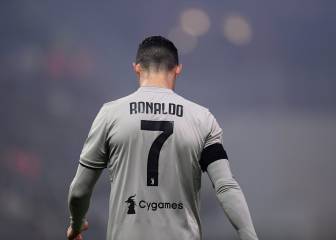 Detail Foto Cristiano Ronaldo Keren Nomer 7