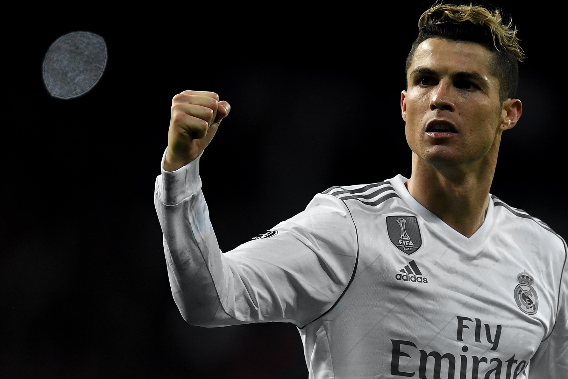 Detail Foto Cristiano Ronaldo Real Madrid Nomer 9