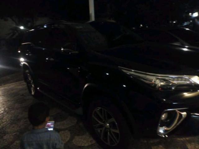 Detail Foto Dalam Mobil Fortuner Malam Hari Nomer 28