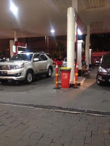 Detail Foto Dalam Mobil Fortuner Malam Hari Nomer 34