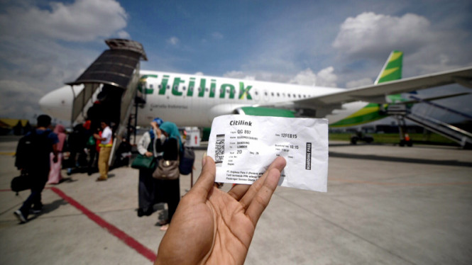 Detail Foto Dalam Pesawat Citilink Nomer 23