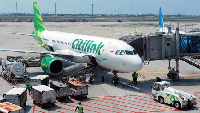 Detail Foto Dalam Pesawat Citilink Nomer 25