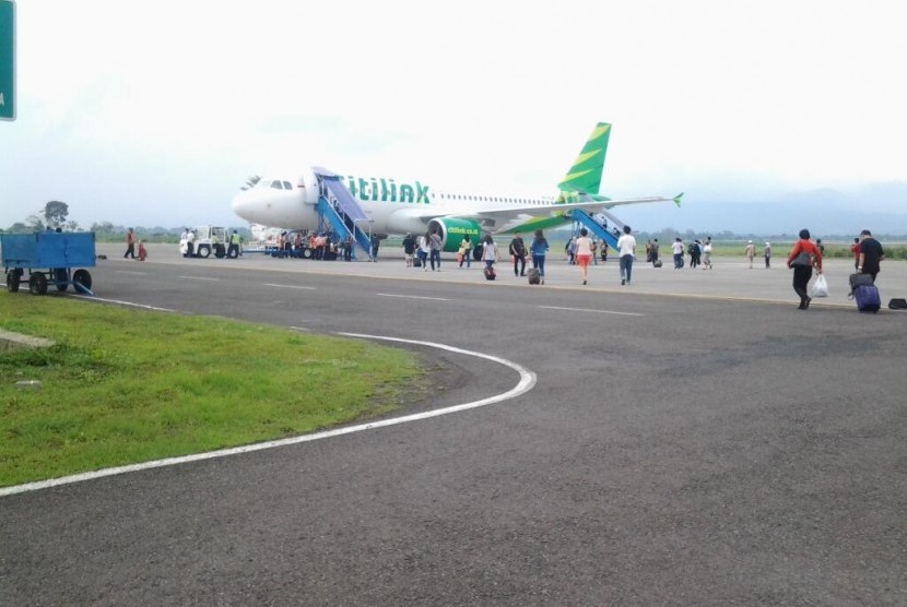 Detail Foto Dalam Pesawat Citilink Nomer 30