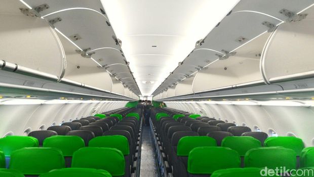 Detail Foto Dalam Pesawat Citilink Nomer 40