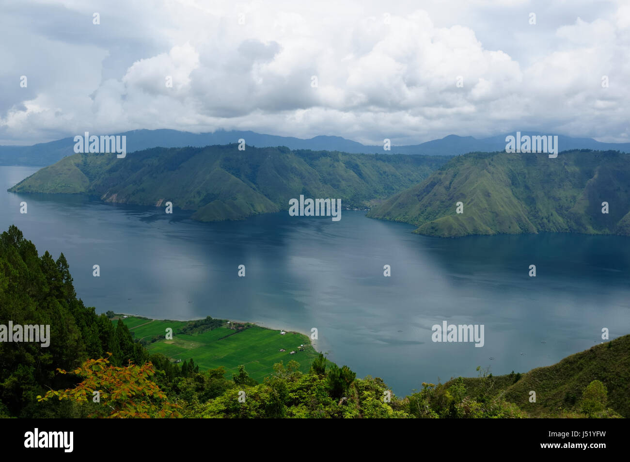 Detail Foto Danau Toba Nomer 35