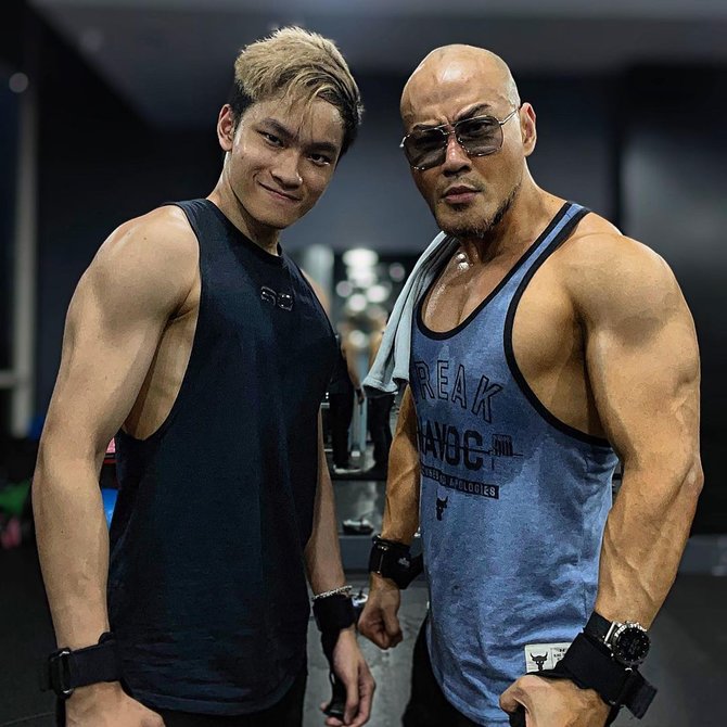 Detail Foto Deddy Corbuzier Sekarang Nomer 4