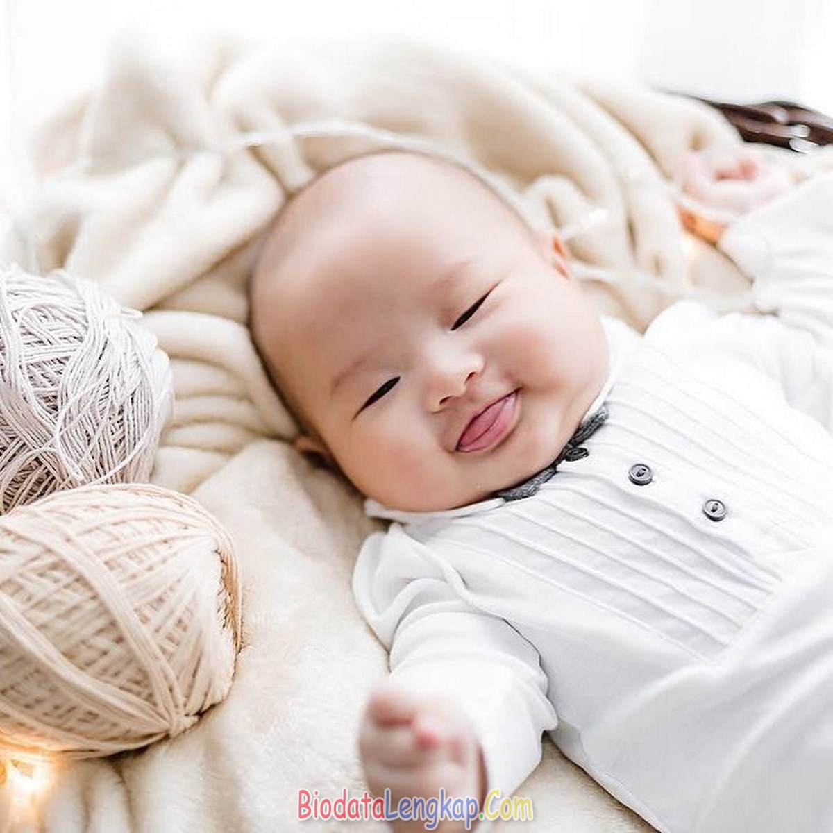 Detail Foto Dede Bayi Lucu Nomer 10