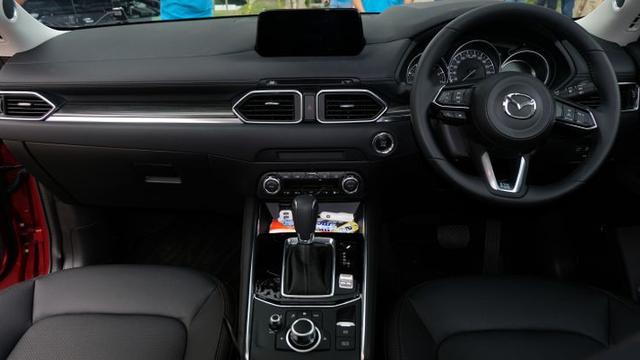 Detail Foto Di Dalam Mobil Nomer 45