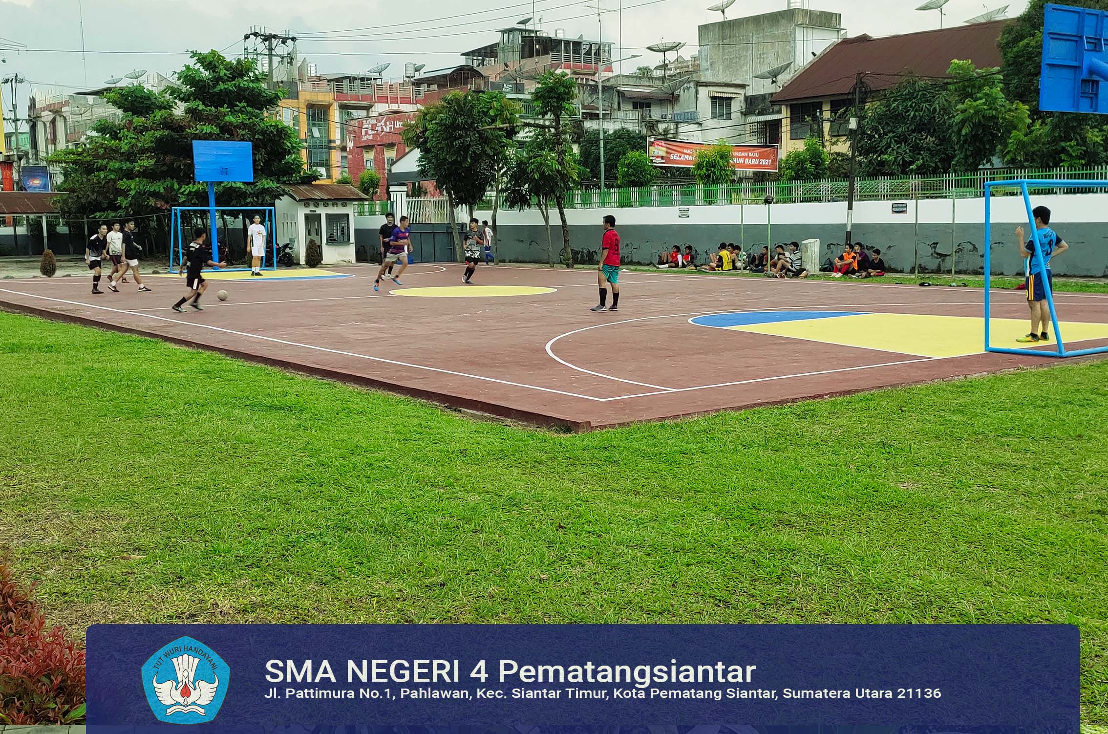 Detail Foto Di Lapangan Futsal Nomer 29