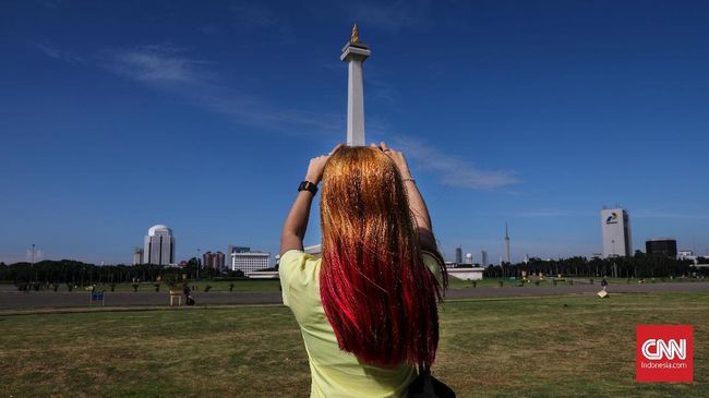 Detail Foto Di Monas Nomer 41