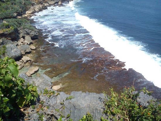 Detail Foto Di Pantai Bersama Sahabat Nomer 46