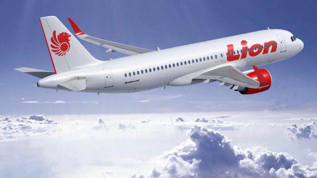 Detail Foto Di Pesawat Lion Air Nomer 15