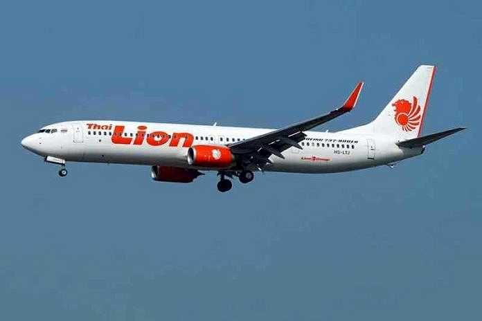 Detail Foto Di Pesawat Lion Air Nomer 22