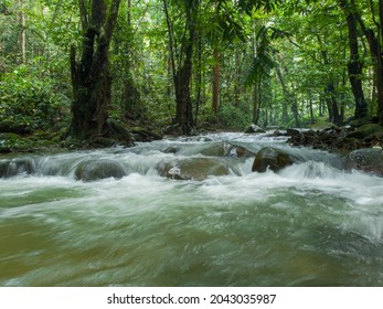 Foto Di Sungai - KibrisPDR