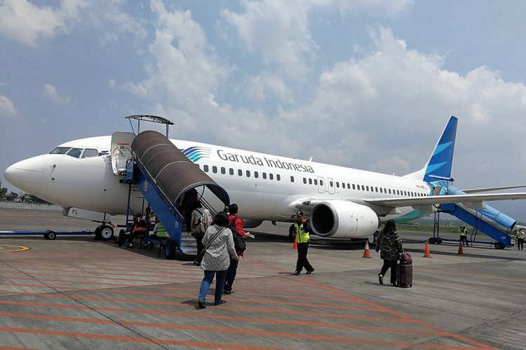 Detail Foto Didalam Pesawat Garuda Indonesia Nomer 39